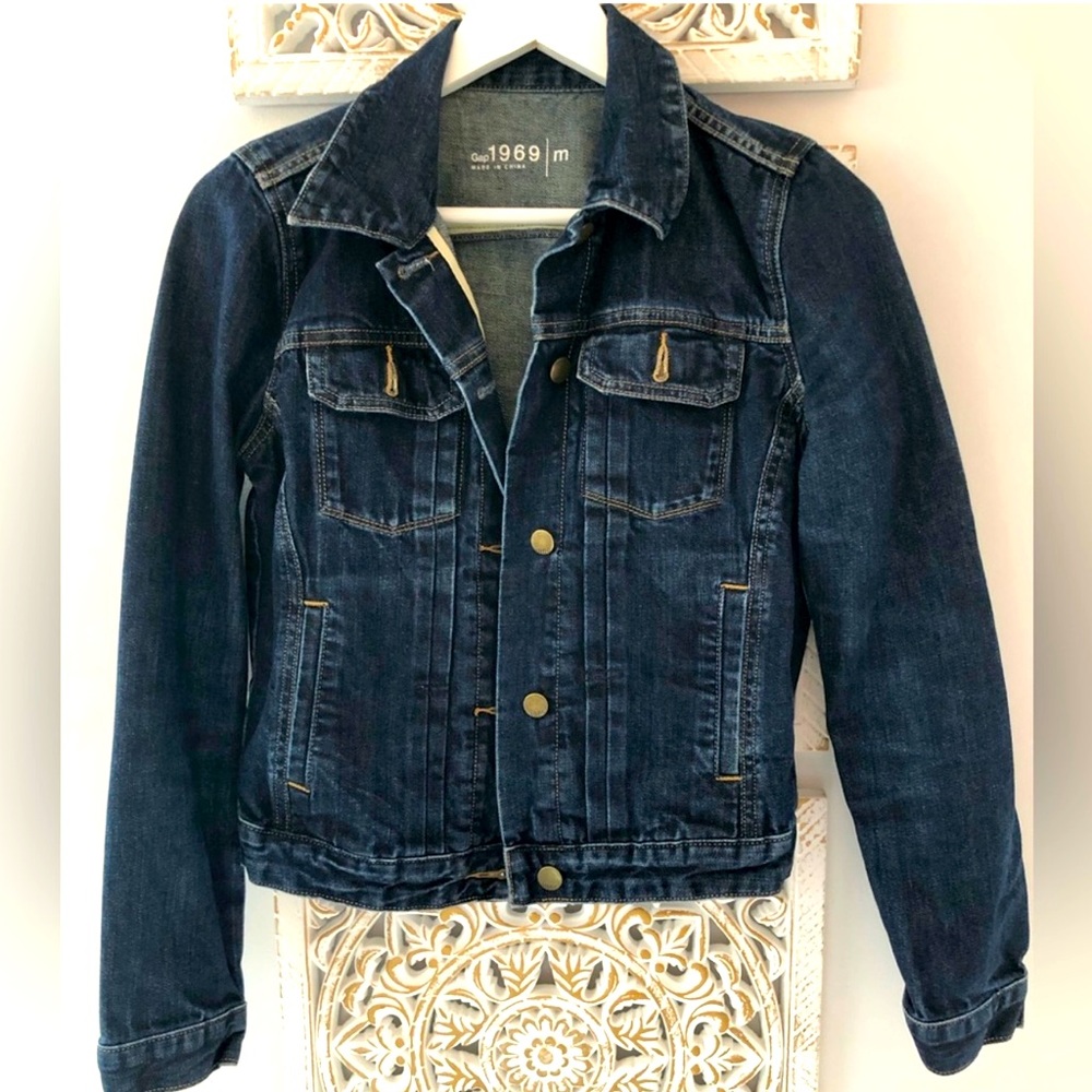 GAP cropped classic jeans